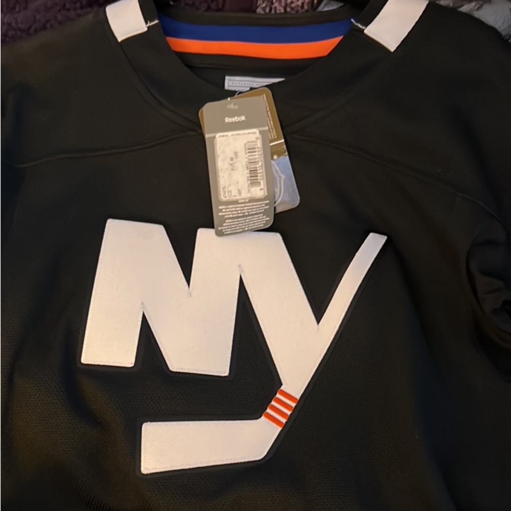 NY Islanders women’s Jersey